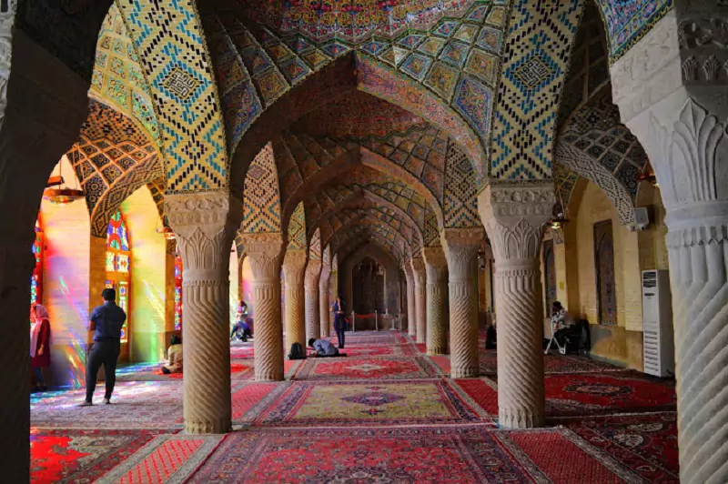 مکان‌ های گردشگری شیراز؛ بهترین انتخاب‌ها برای روز شیراز + آدرس