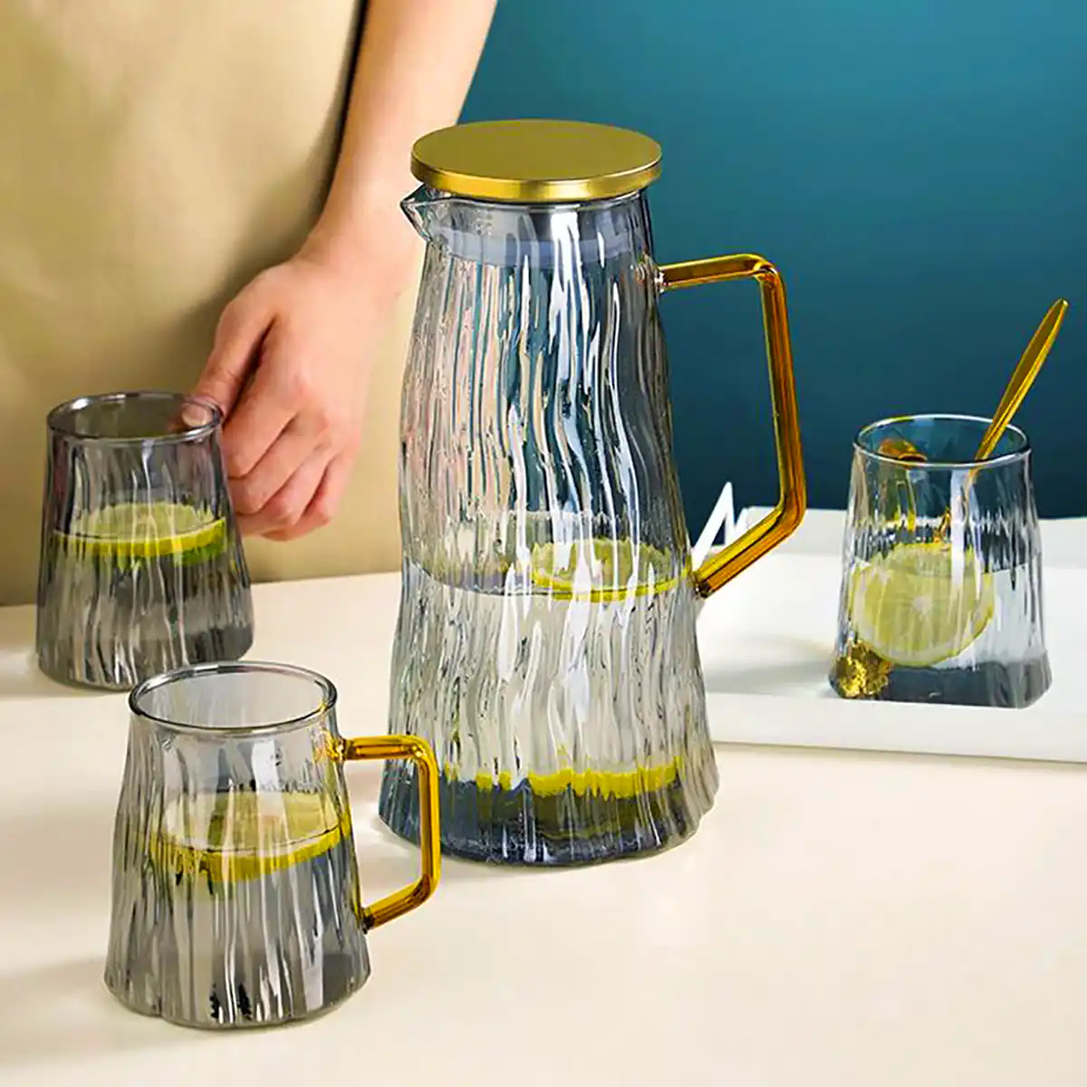 پارچ شیشه ای شیک و زیبا