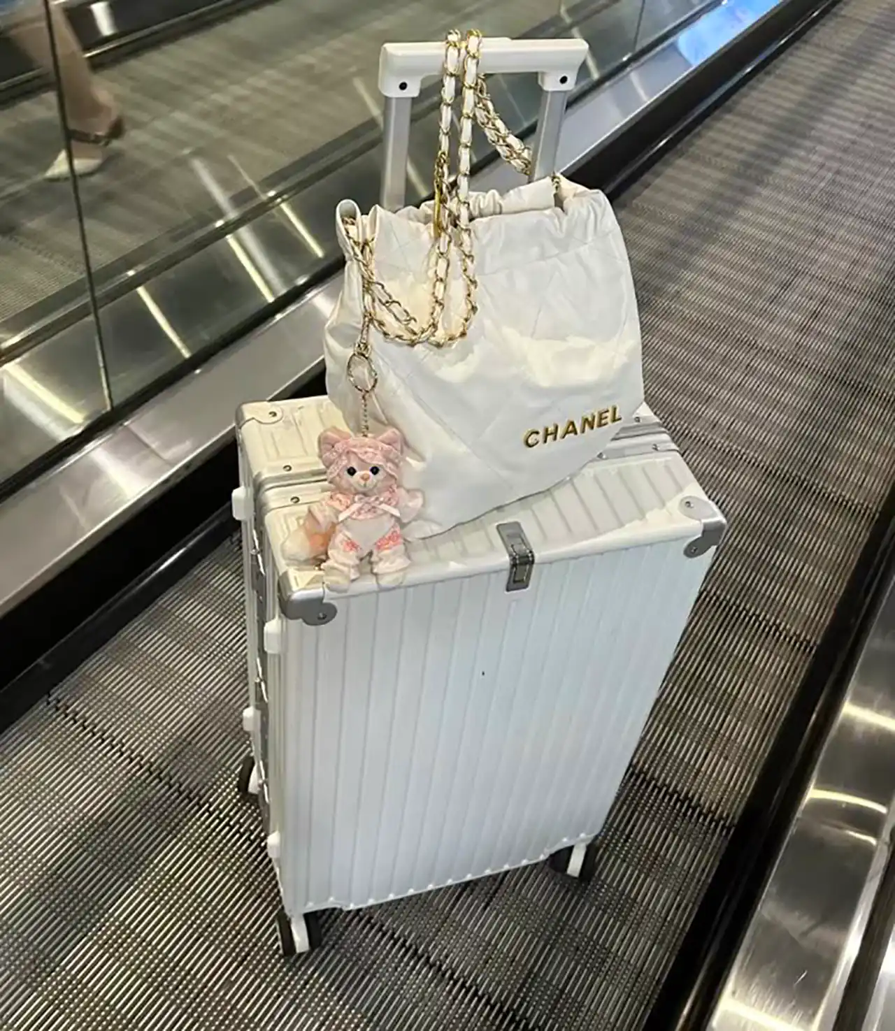 چمدان شیک و زیبا