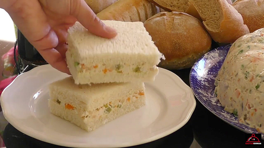 طرز تهیه سالاد الویه ویژه و خوشمزه