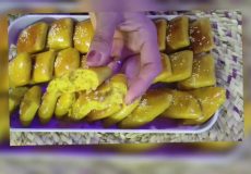 طرز تهیه نون زرد چوبه (Turmeric Bread)