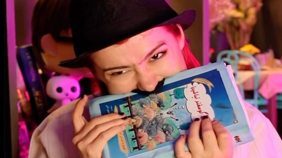 طنز پریسا پور مشکی - وقتی مامان یه روز خونه نیست - کلیپ خنده دار پریسا