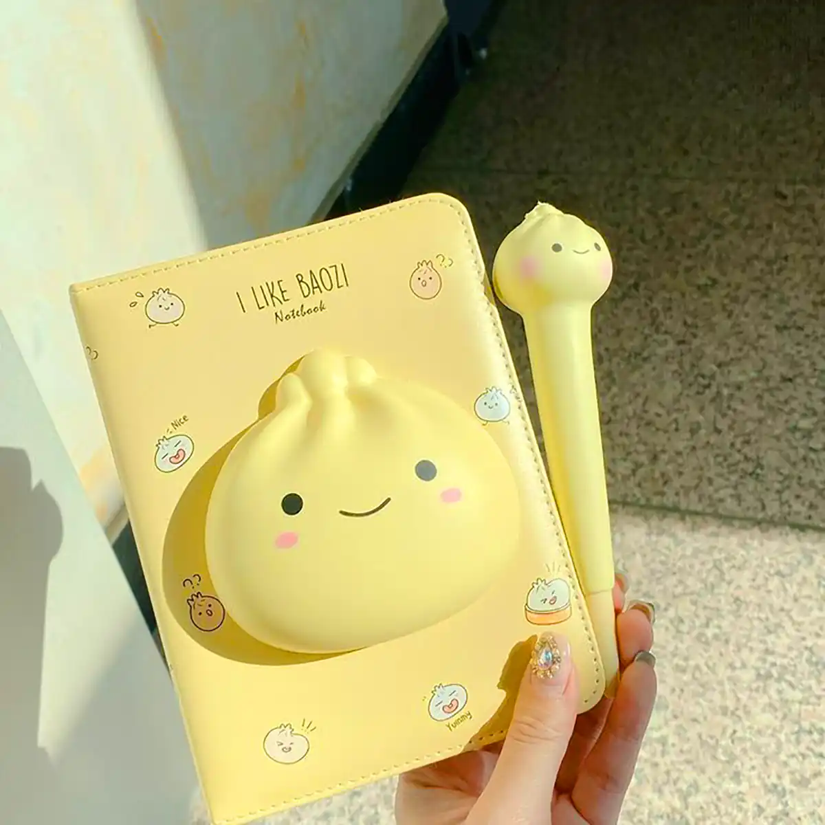 دفترچه یادداشت گوگولی