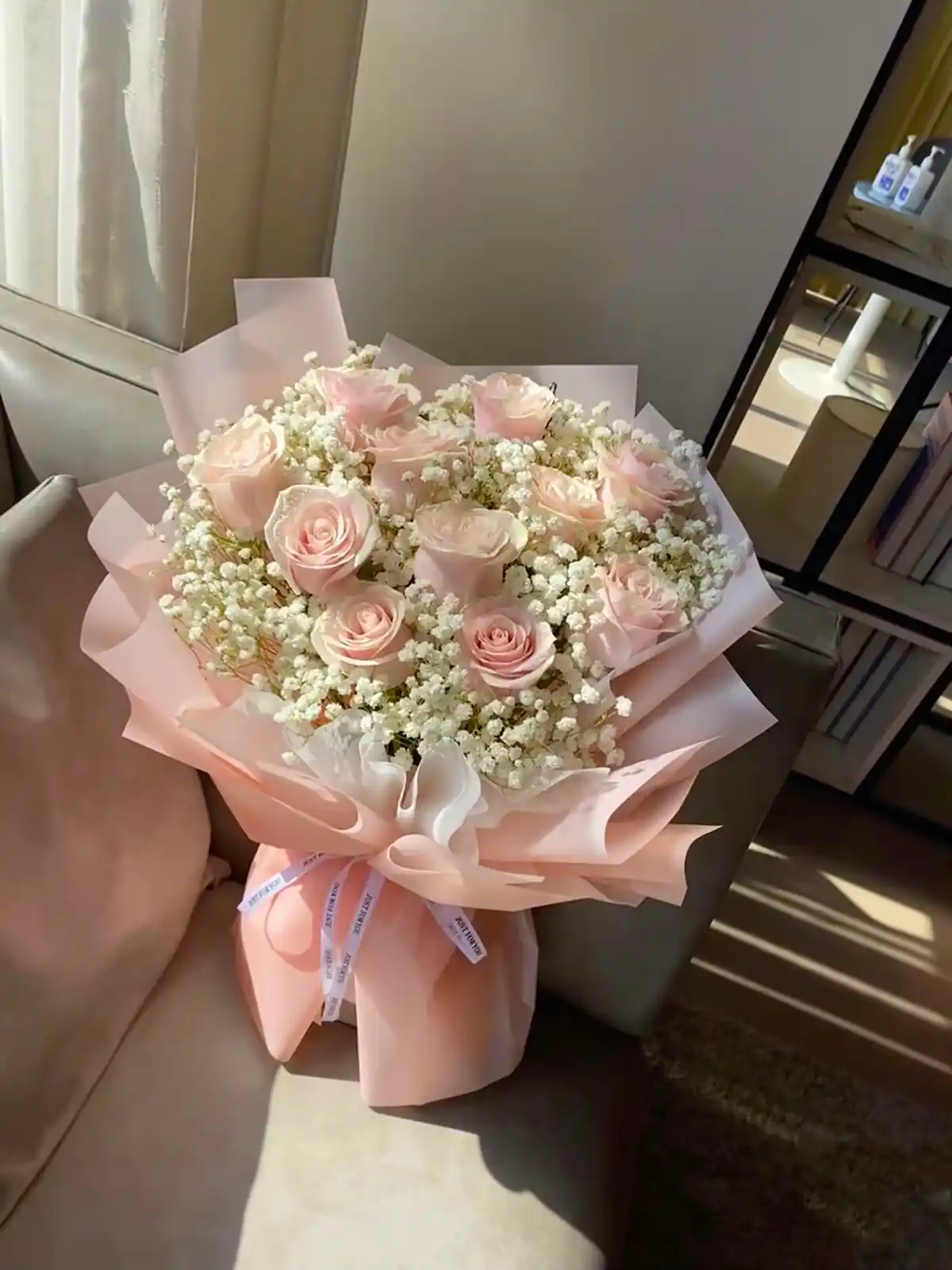 دسته گل ترند و لوکس هدیه