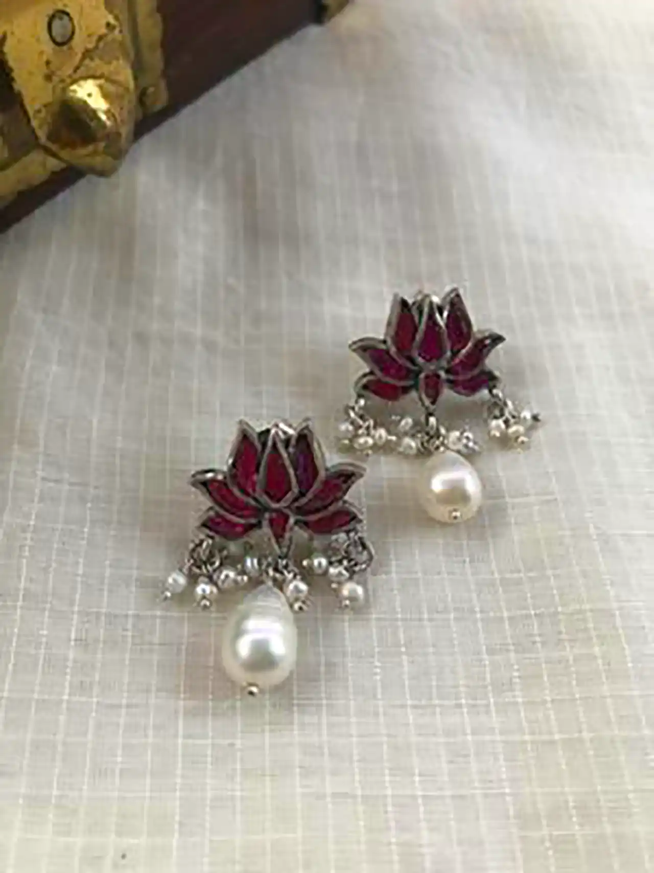 گوشواره کلاسیک زنانه