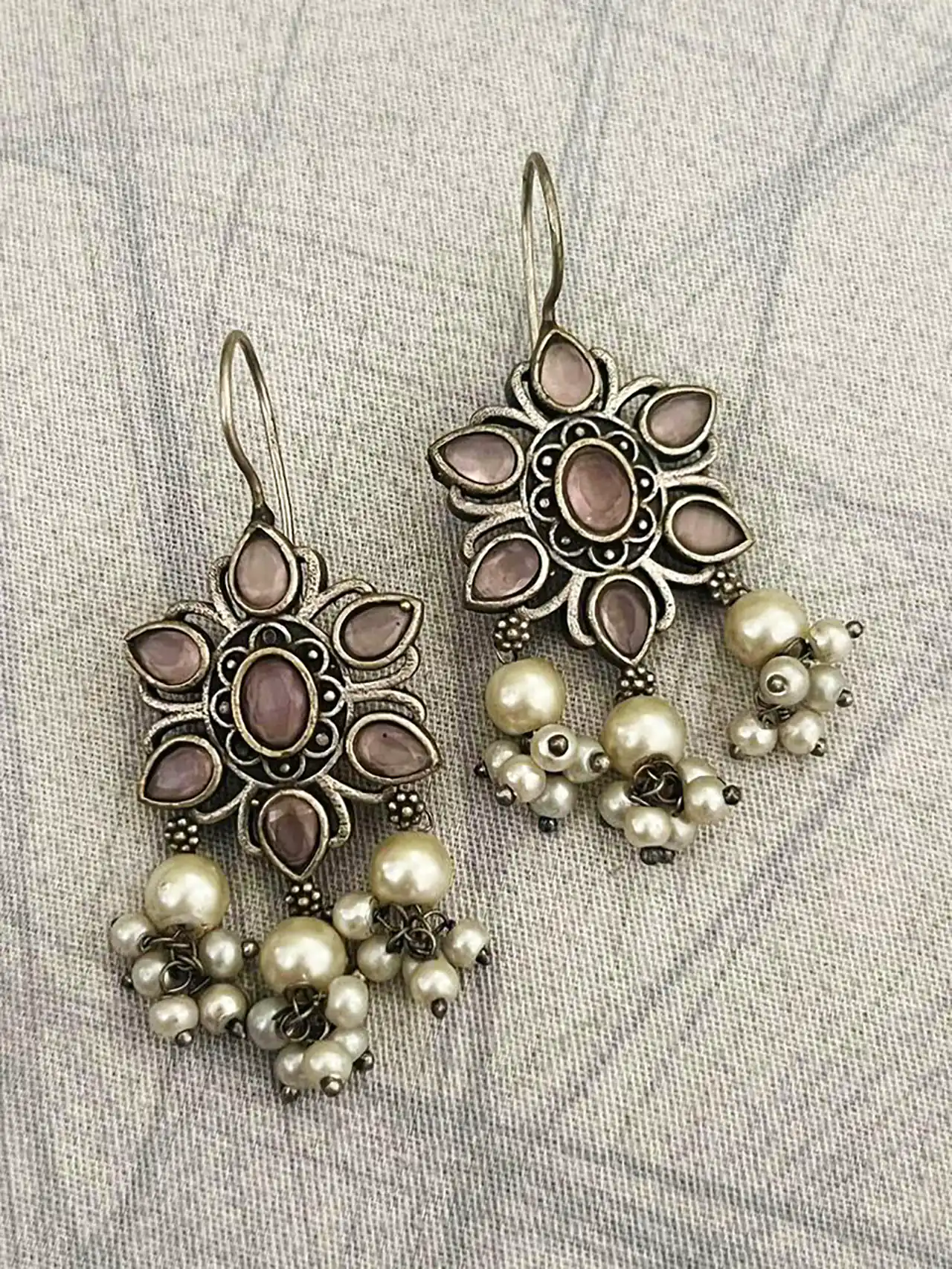 گوشواره کلاسیک زنانه