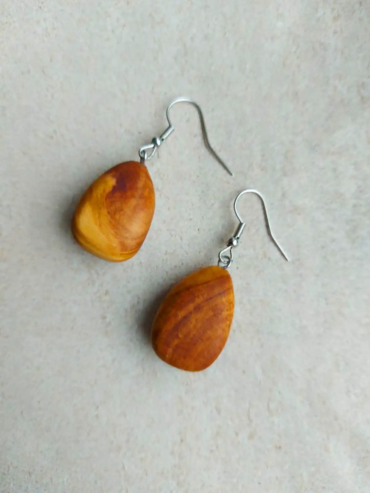گوشواره چوبی مدرن