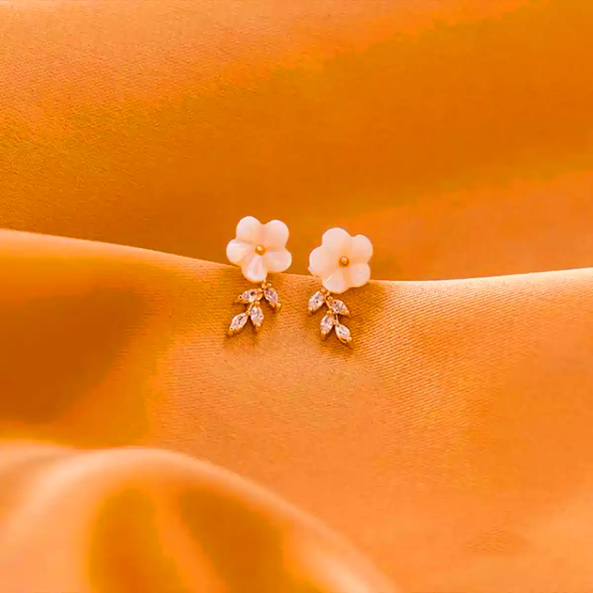 گوشواره شیک و جذاب