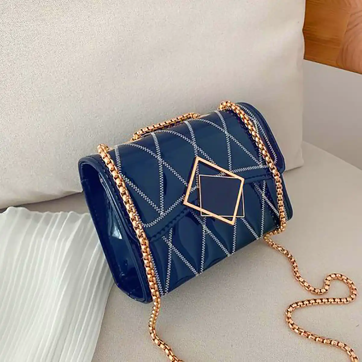 کیف دستی زنجیری ترند