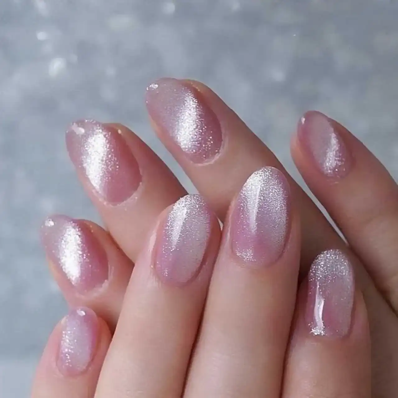 لاک ژل ساده و زیبا + متفاوت ترین و خاص ترین ایده ها برای طراحی لاک ژل مناسب فصل پاییز و زمستان