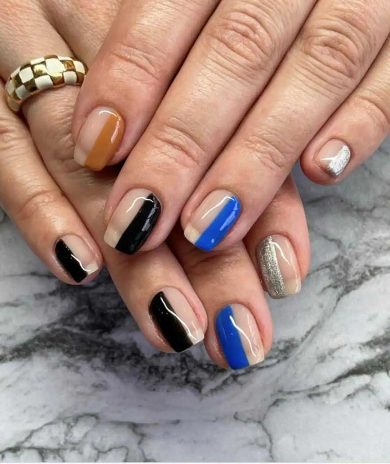 لاک ژل ساده و زیبا + متفاوت ترین و خاص ترین ایده ها برای طراحی لاک ژل مناسب فصل پاییز و زمستان