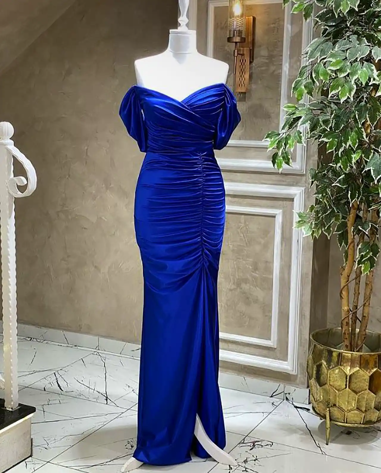 لباس مجلسی آبی کاربنی