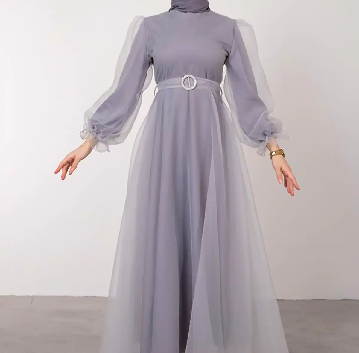 لباس ساده مجلسی پوشیده
