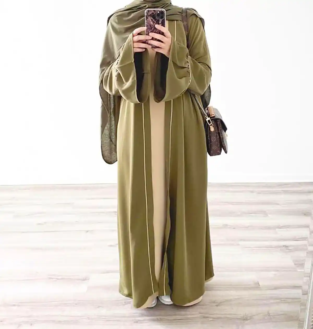 مانتوعبایی خوش دوخت ساده