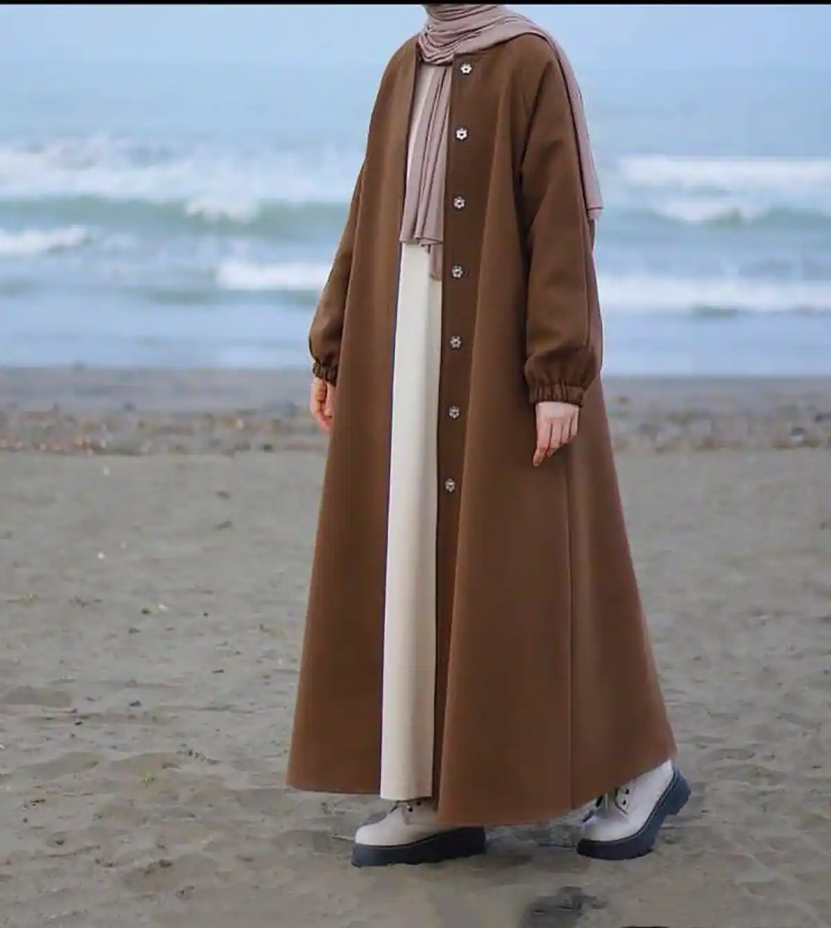 مانتوعبایی خوش دوخت ساده