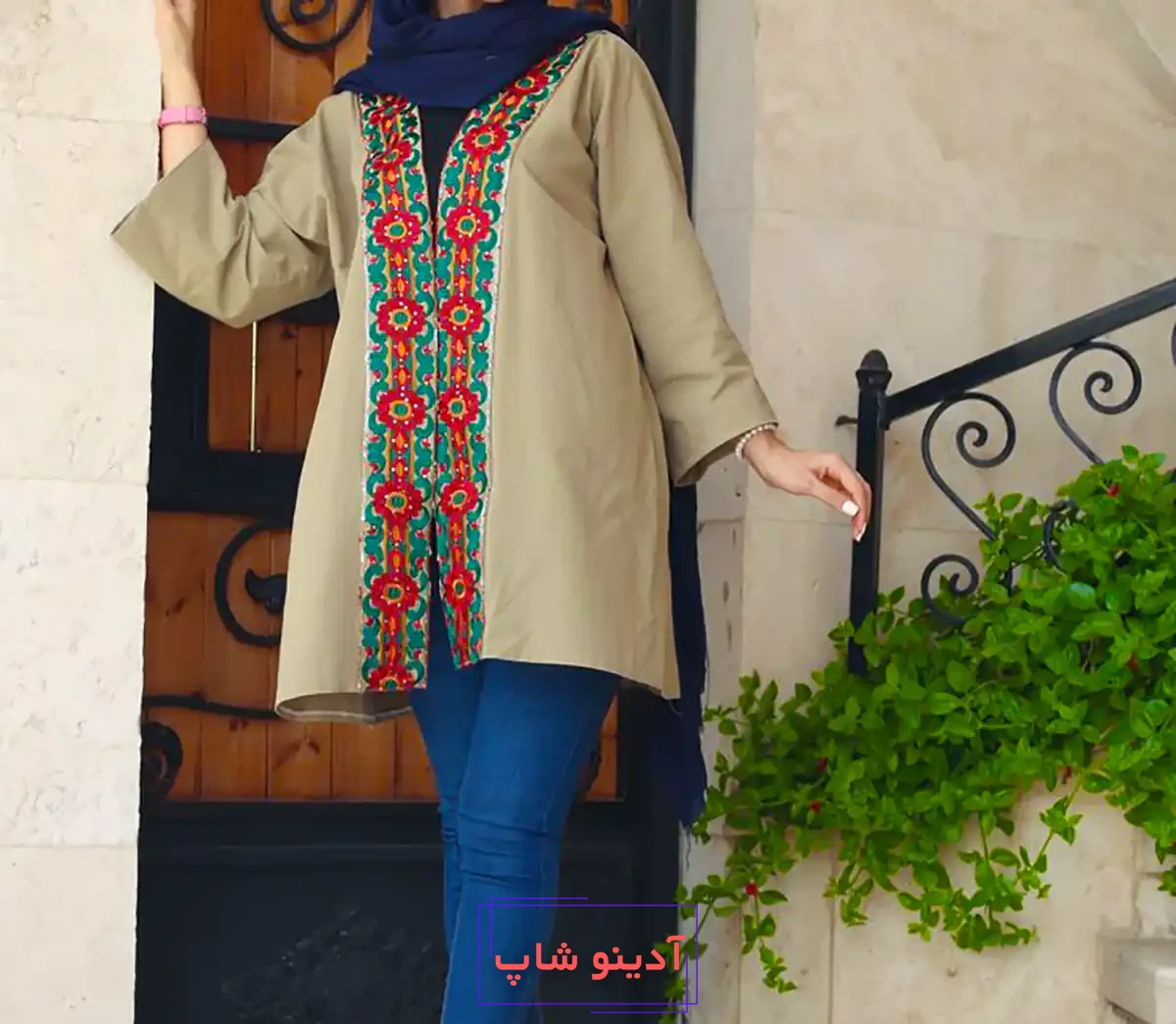 مانتو بلند طرح دار زیبا