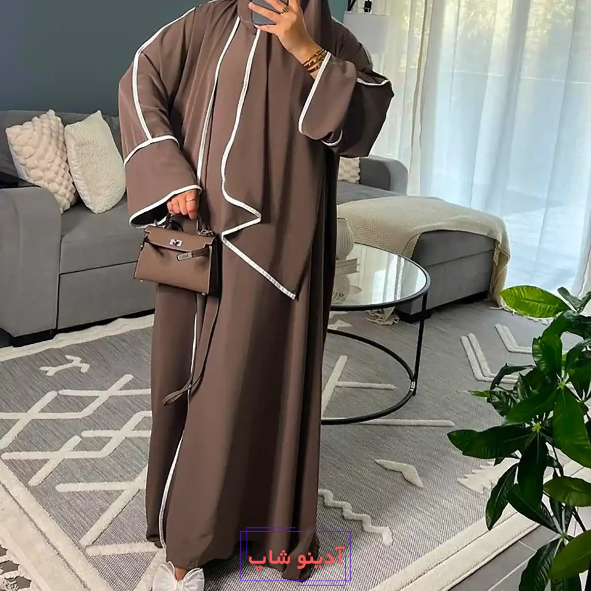 مانتو بلند و پوشیده زنانه