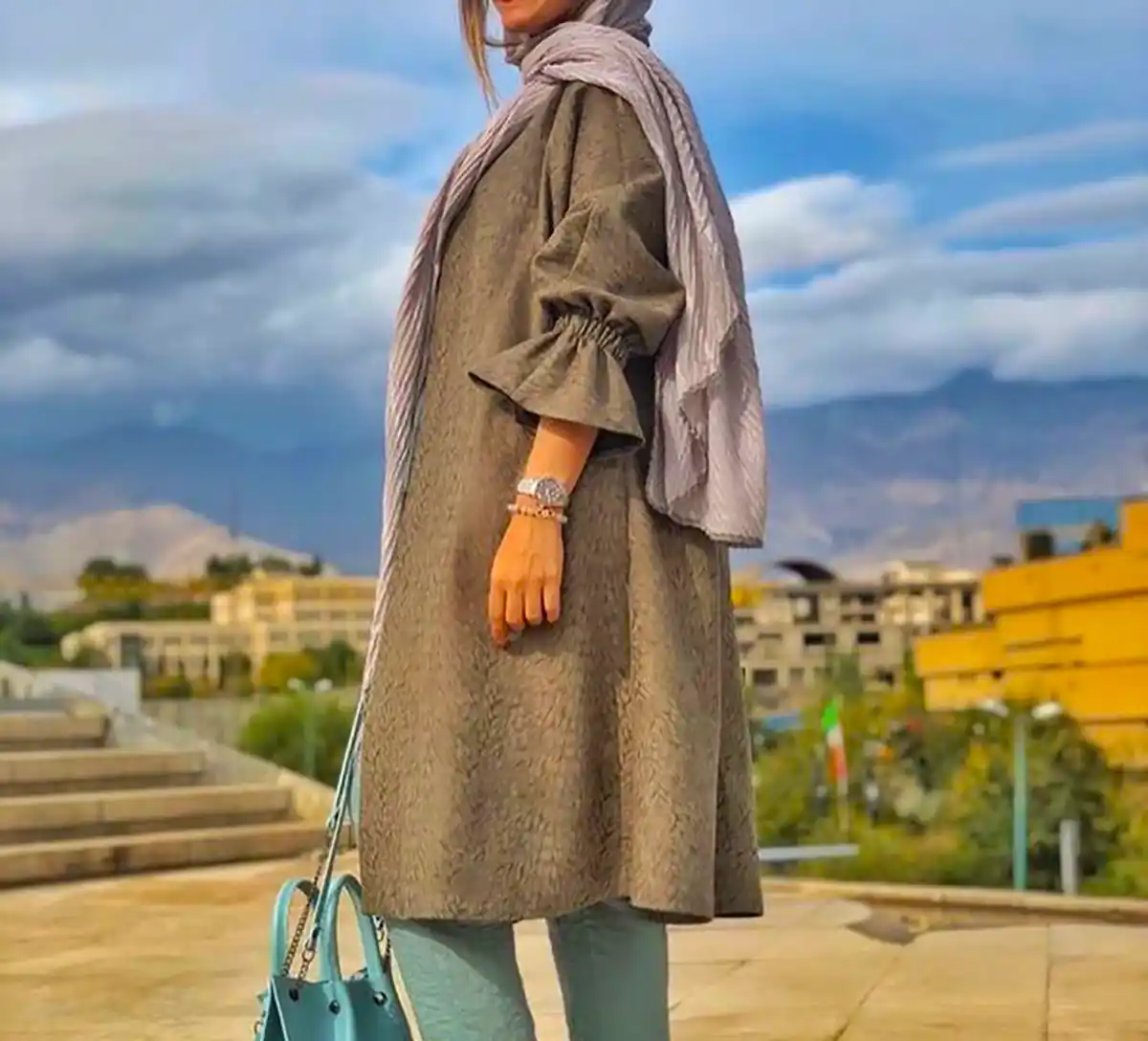 مانتو شیک و پوشیده زنانه