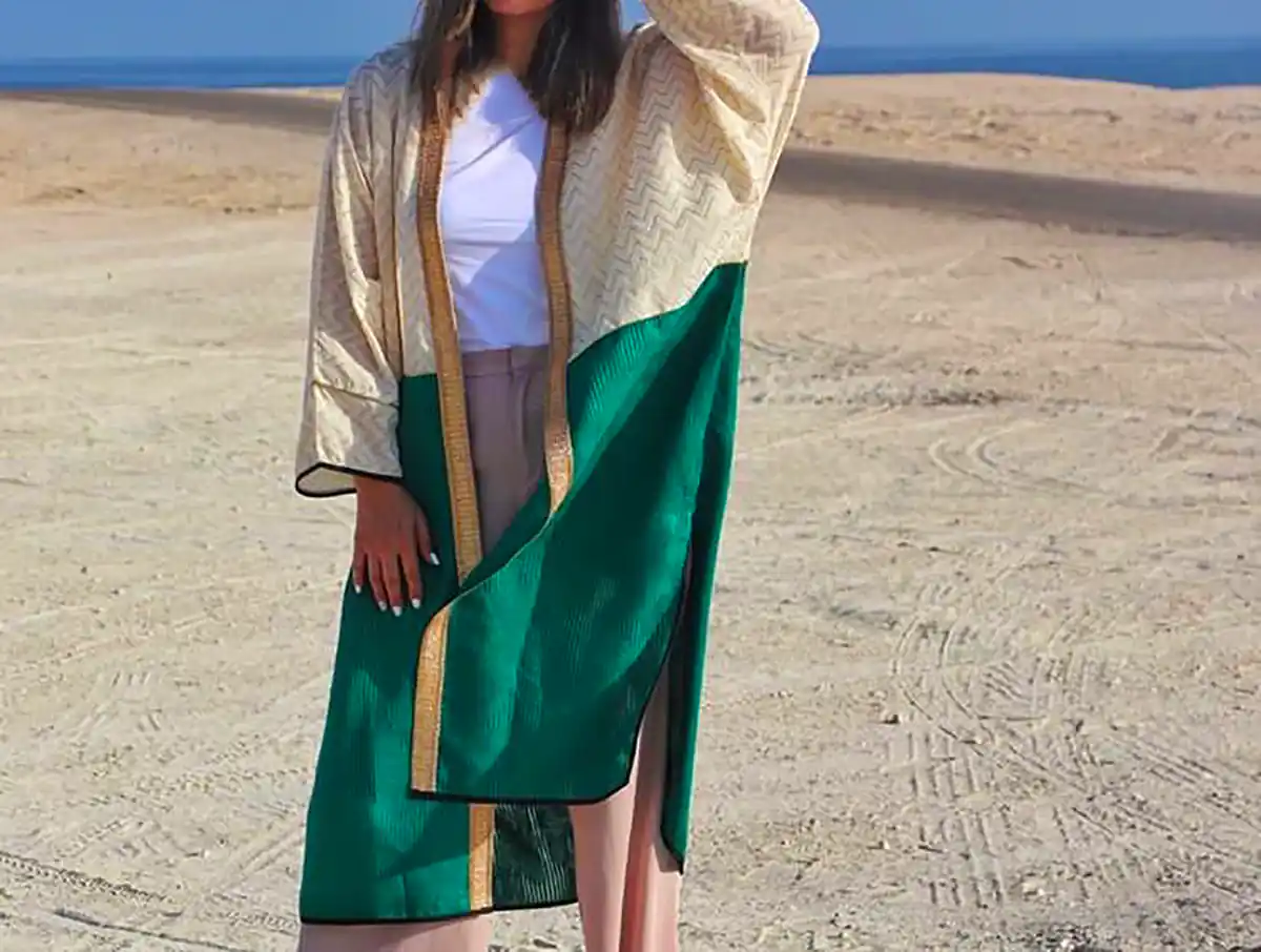 مانتو شیک و ساده زنانه
