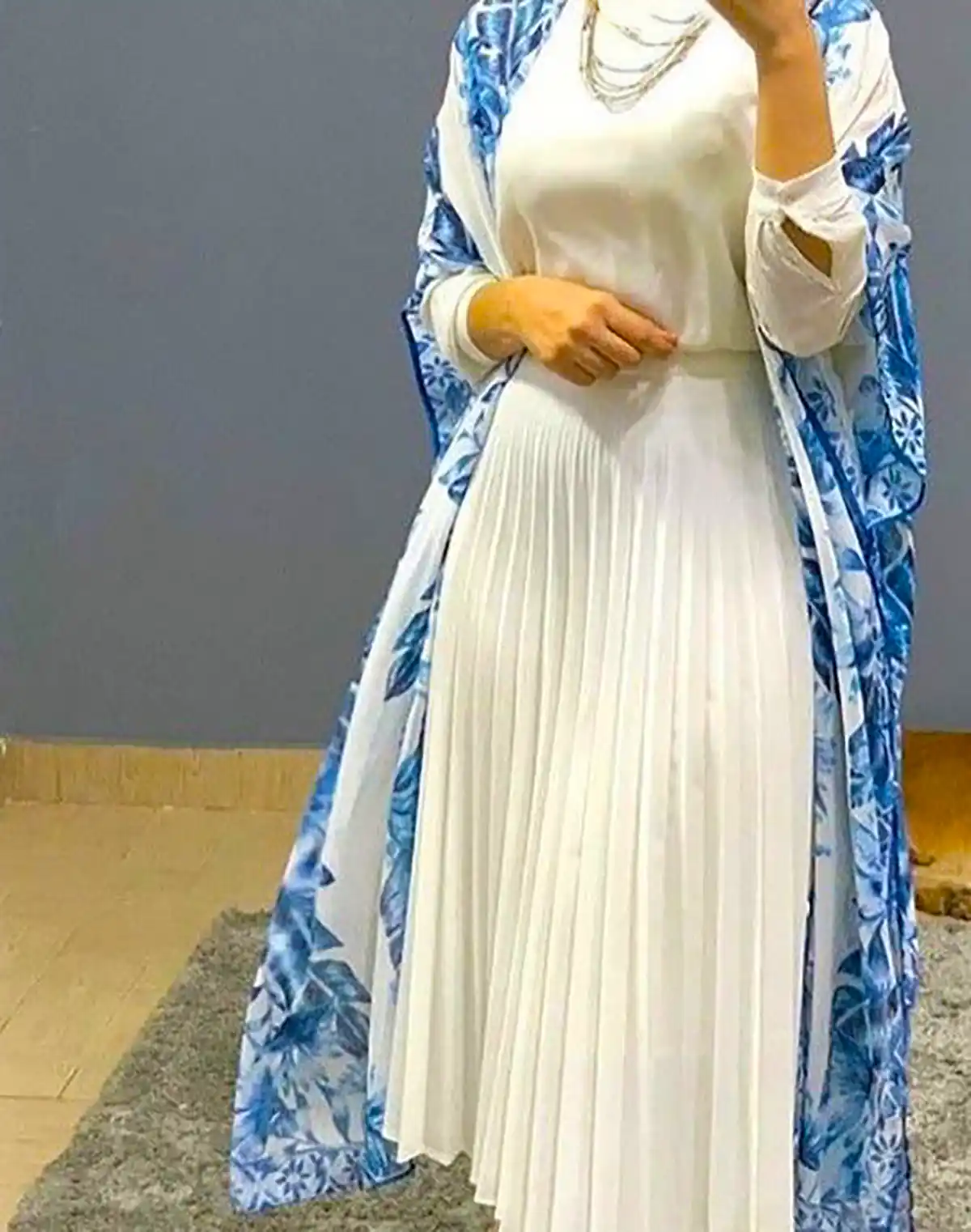 مانتو طرحدار شیک حریر