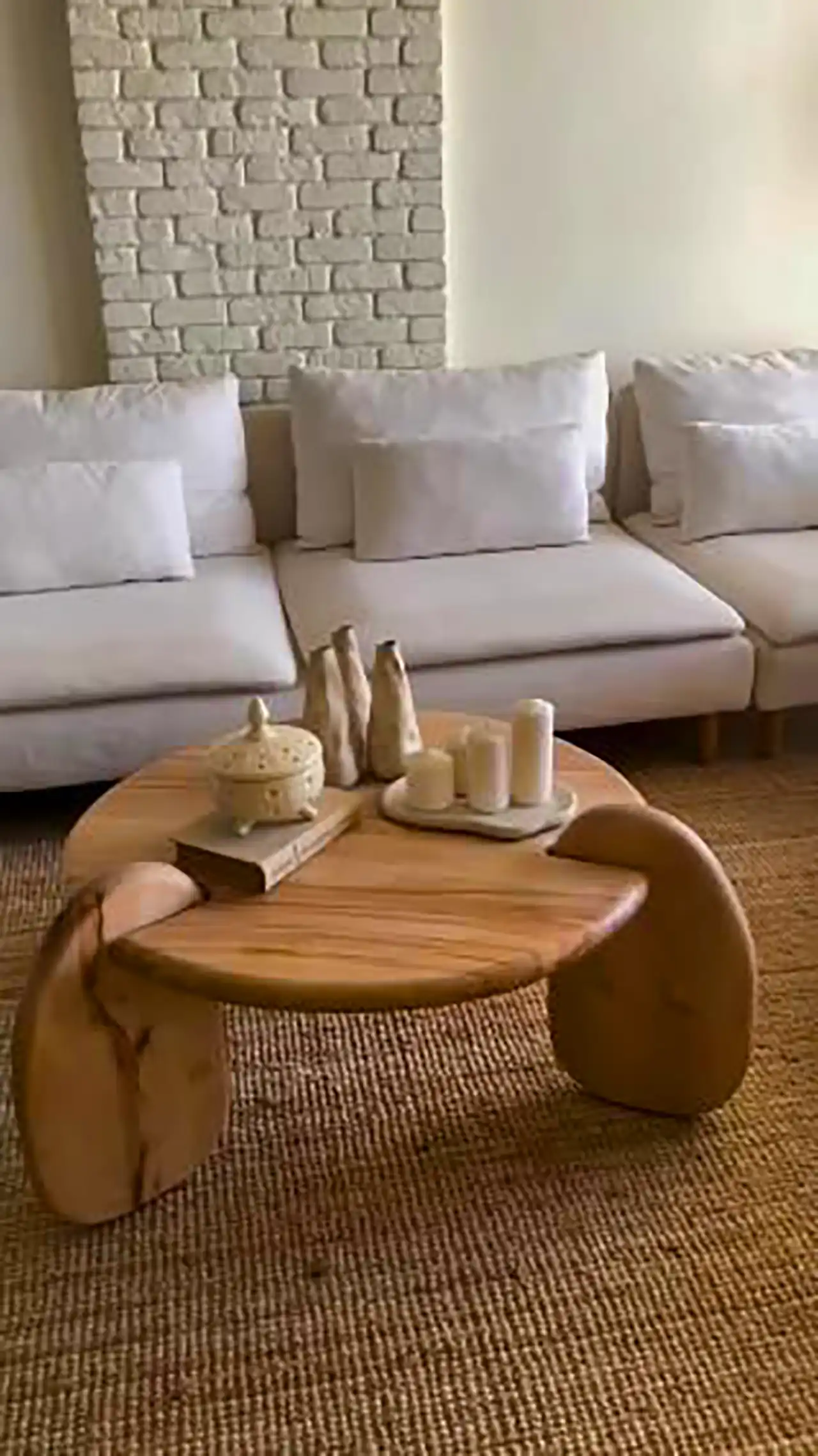 میز چوبی لوکس و مدرن