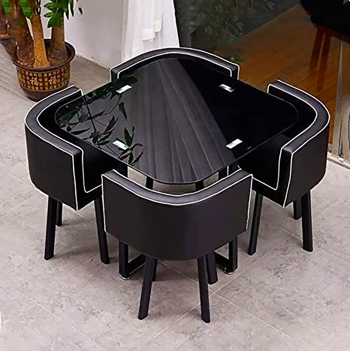 میز ناهار خوری چهار نفره کلاسیک