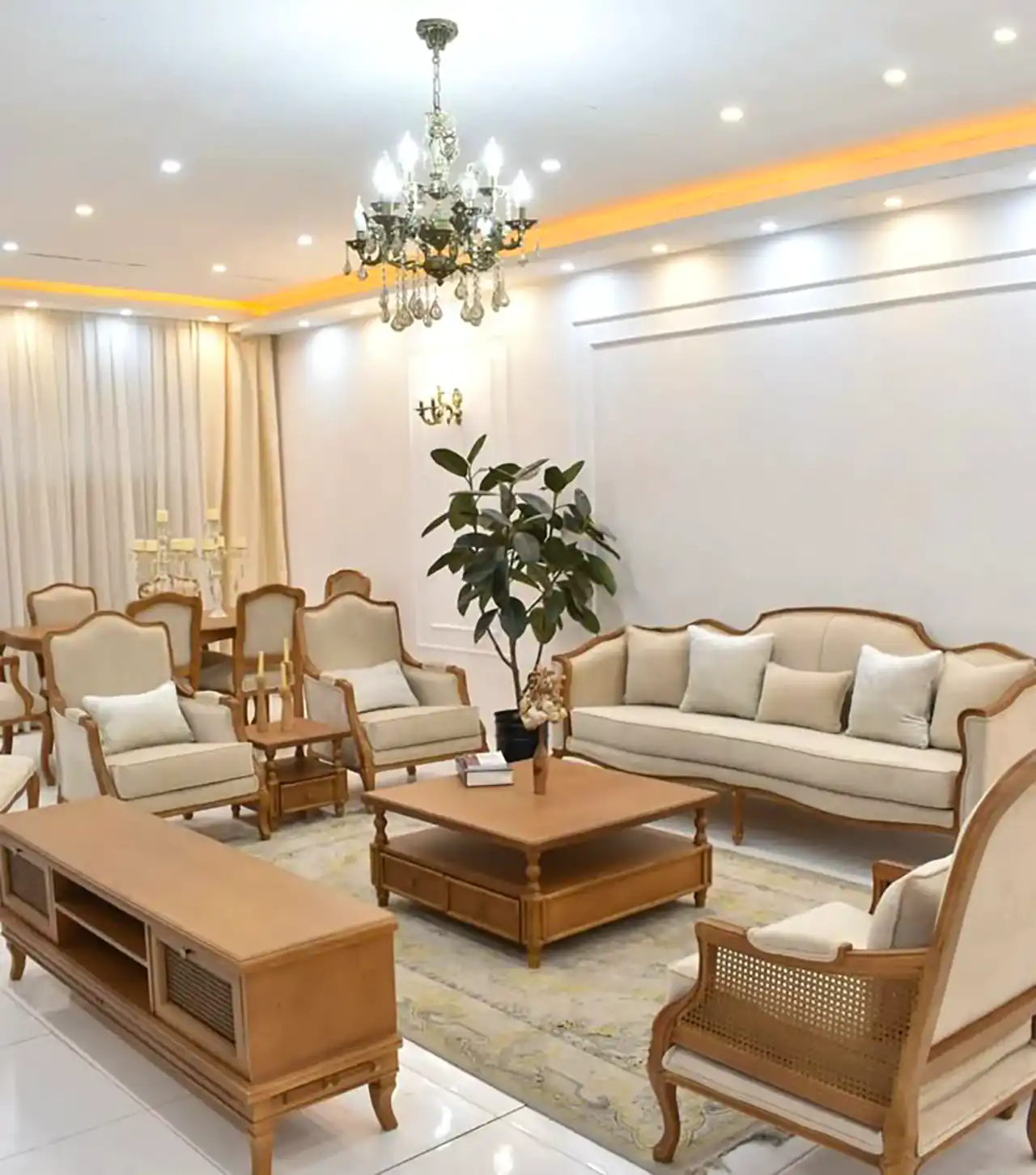 مبلمان کرمی ترند و شیک