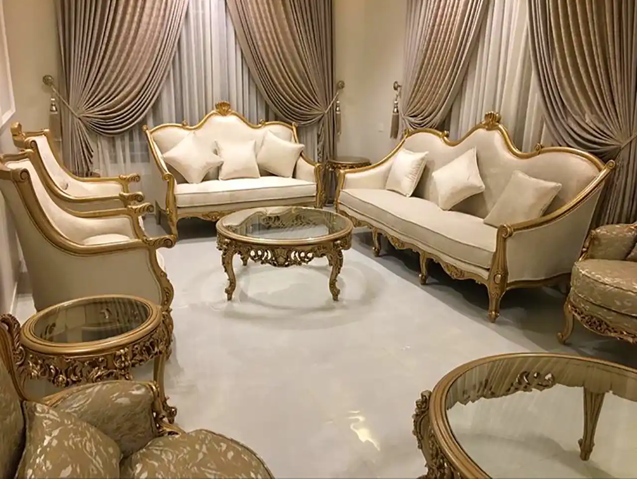 مبلمان کرمی ترند و شیک