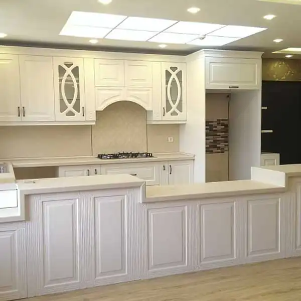 مدل آشپزخانه ساده زیبایی بی‌نظیر در عین سادگی با متریال‌های طبیعی 