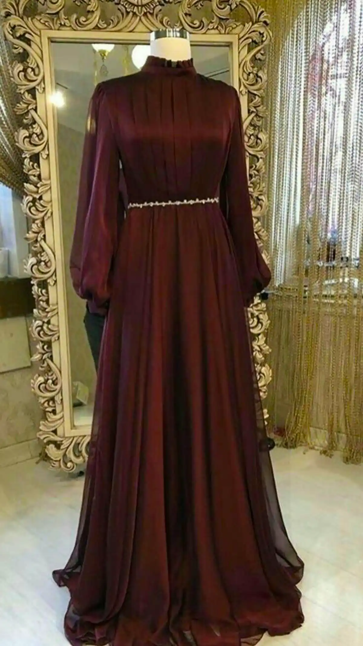پیراهن مجلسی پوشیده شیک