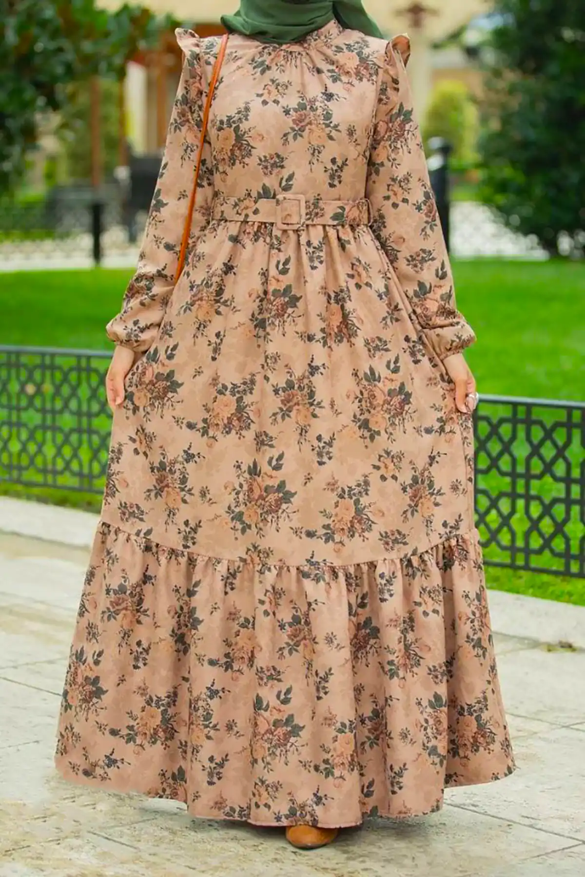 پیراهن نخی گلدار زنانه