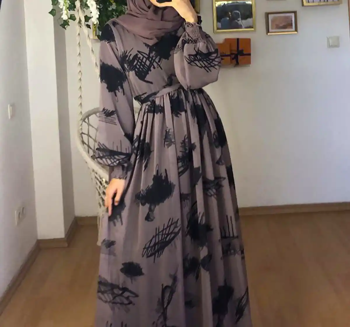 پیراهن نخی گلدار زنانه