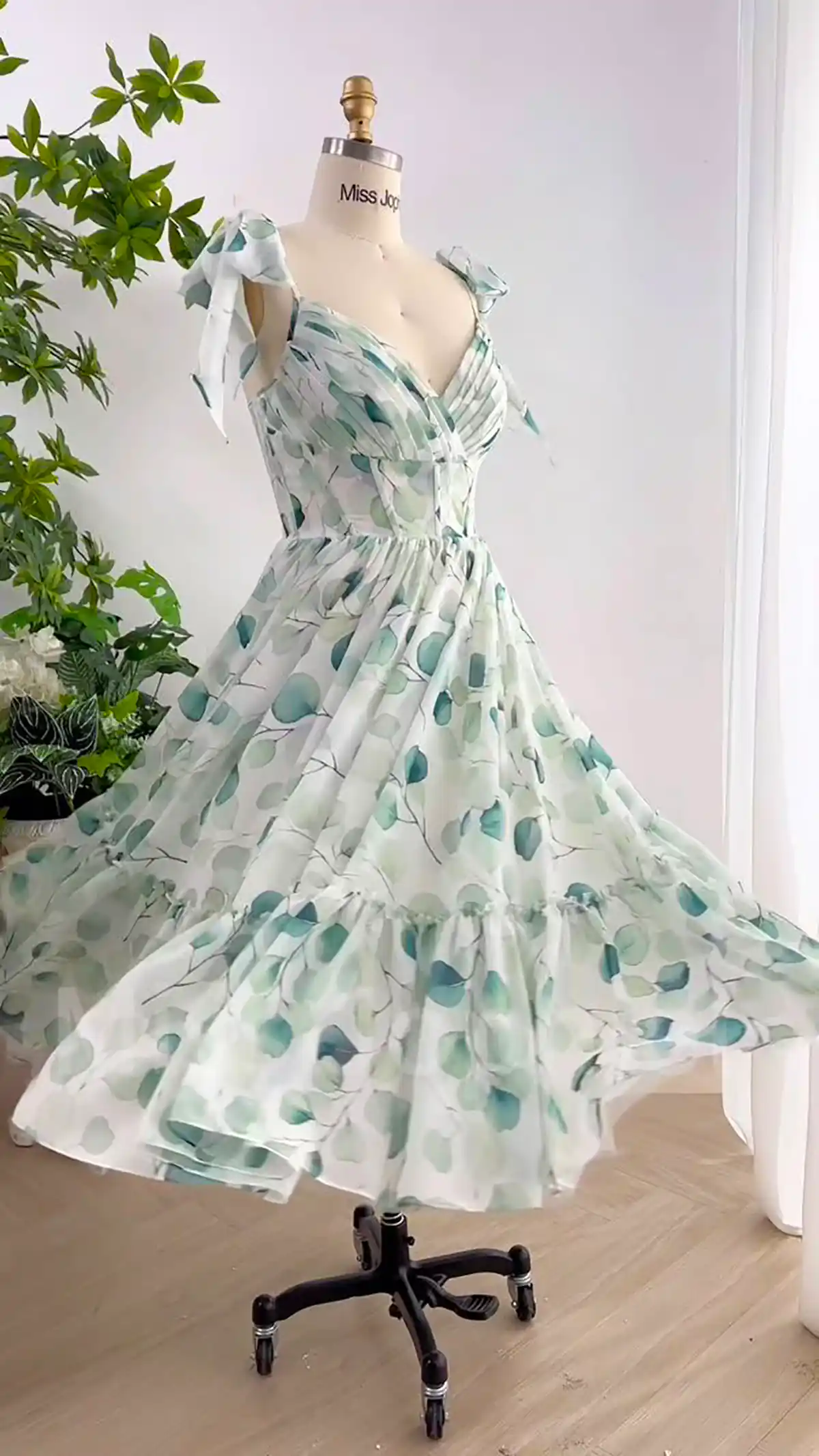 سارافون نخی خنک زنانه