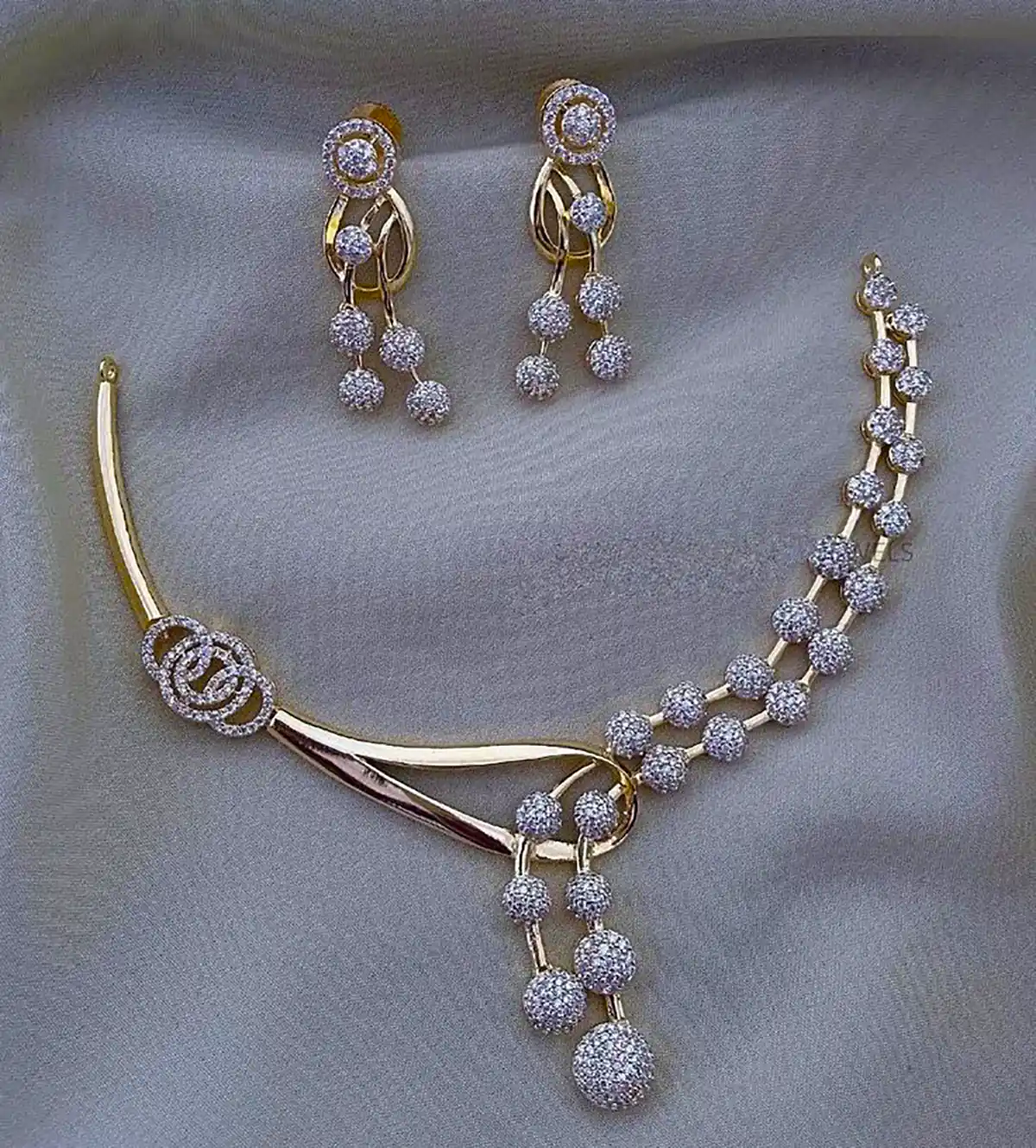 سرویس طلا چوکر زیبا