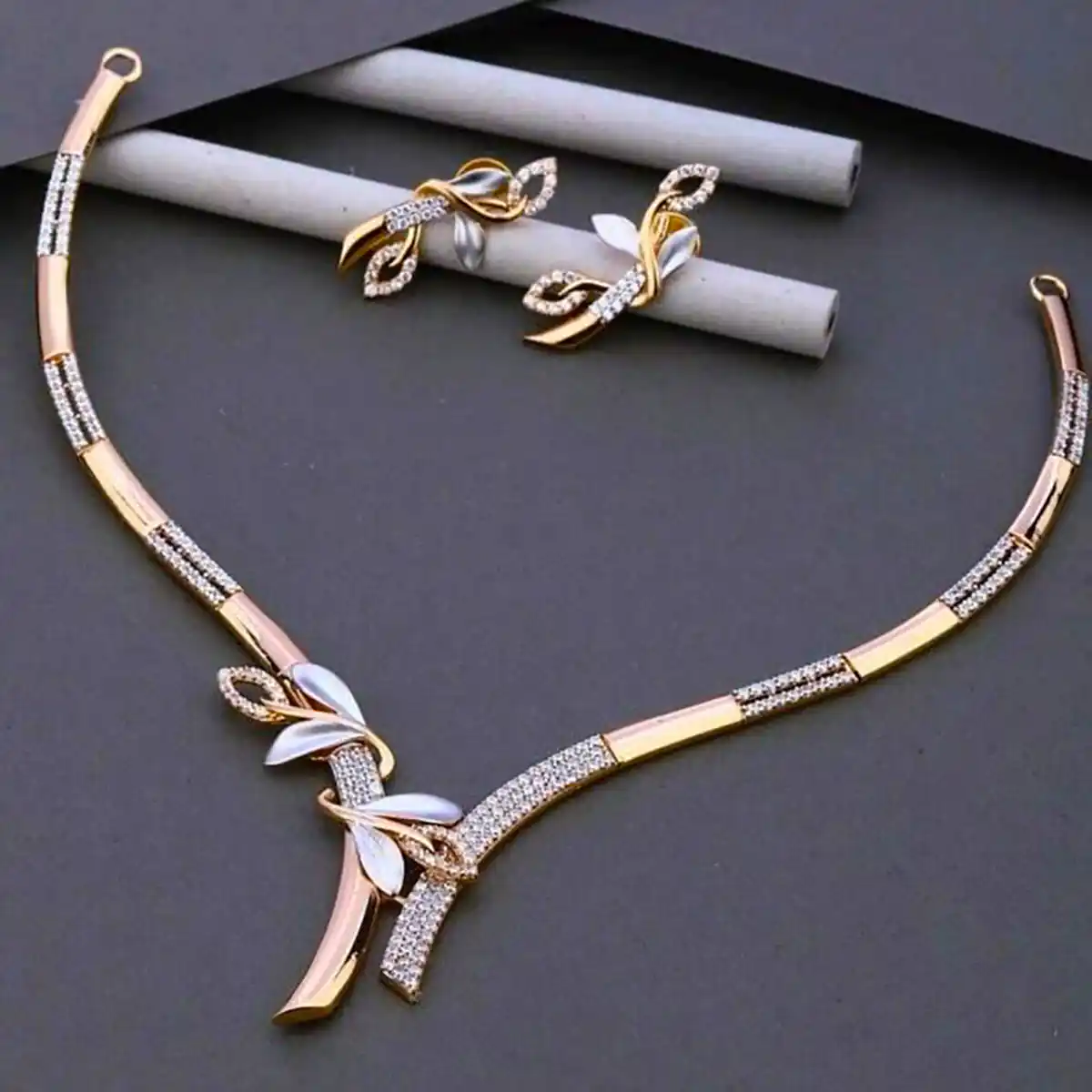 سرویس طلا چوکر زیبا