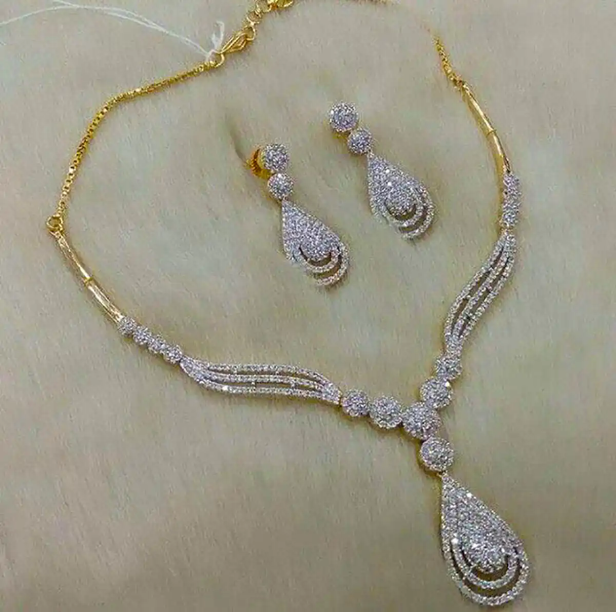 سرویس طلا چوکر زیبا