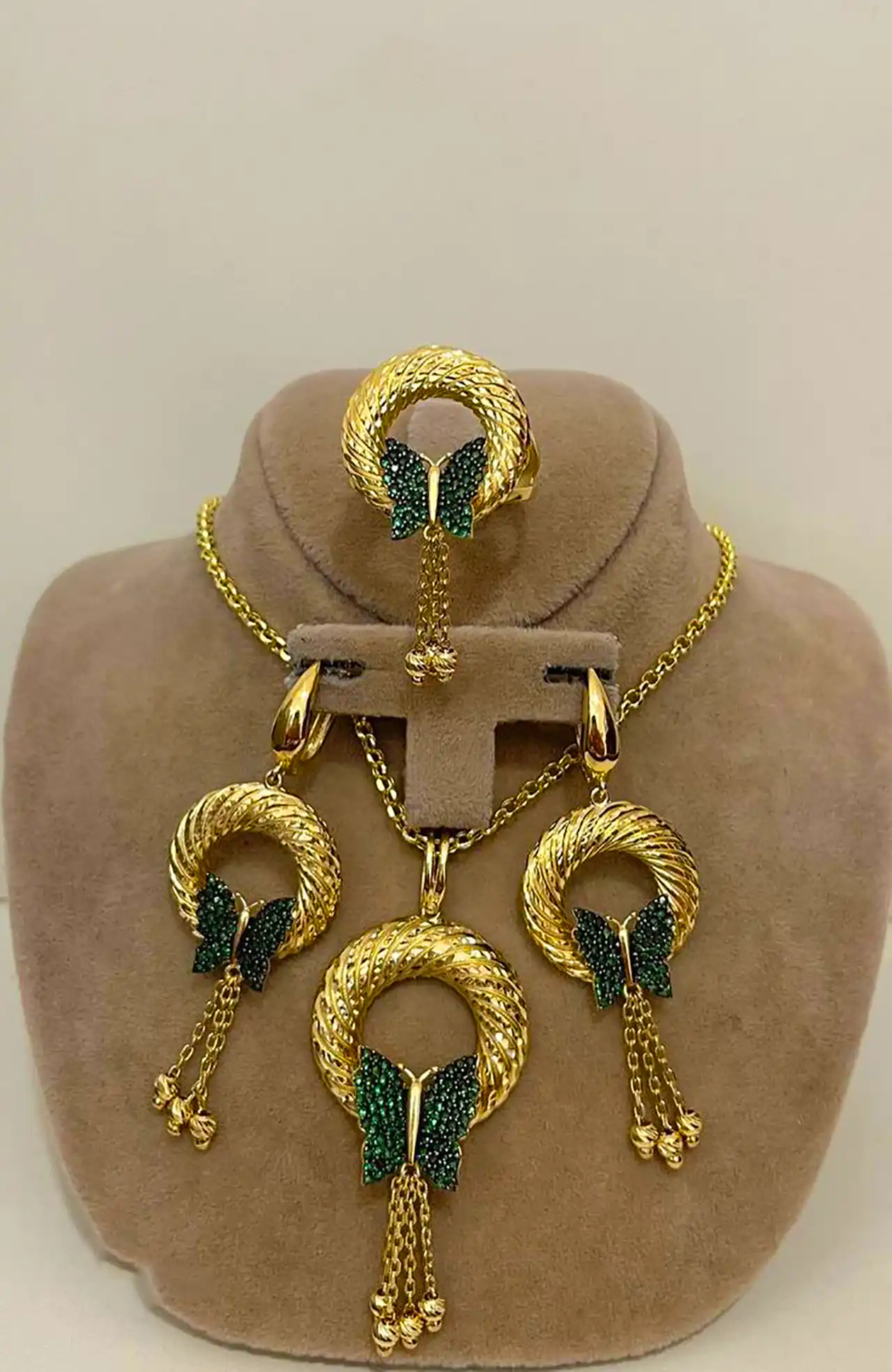 سرویس طلا خاص و بینظیر