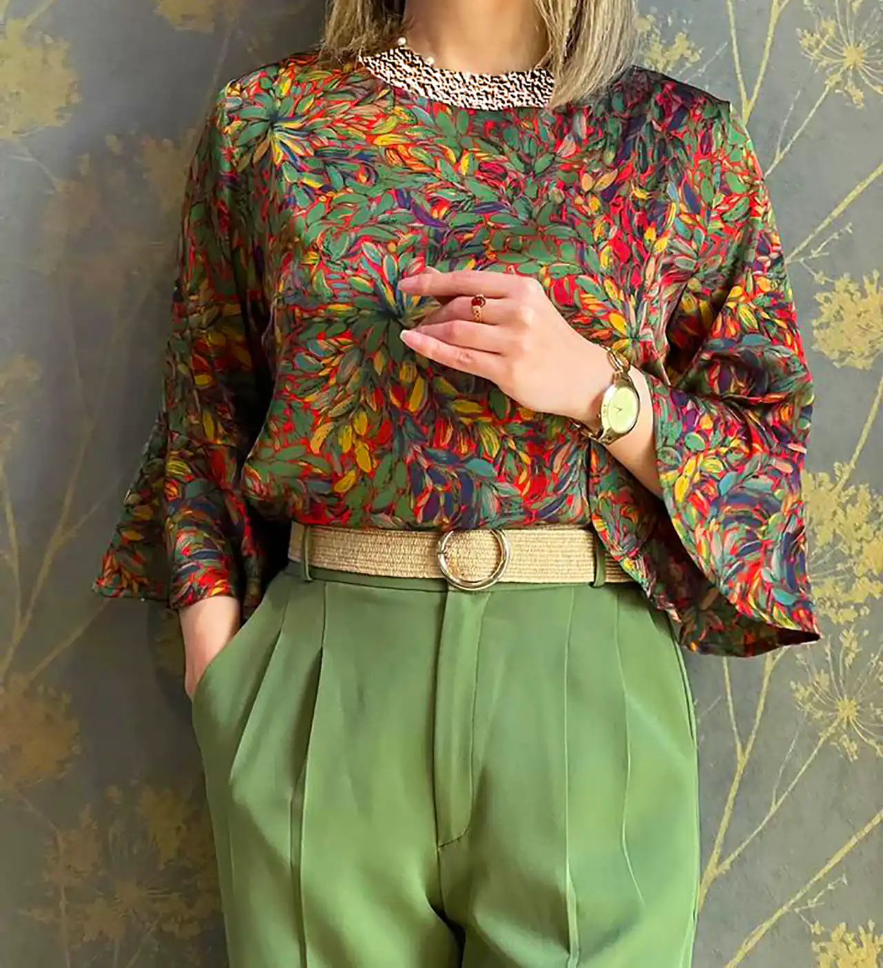 شومیز پوشیده شیک