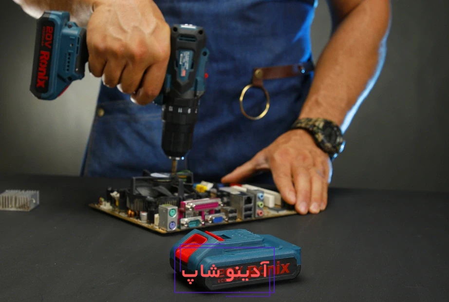 ورود گرد و غبار به داخل باتری و شارژر