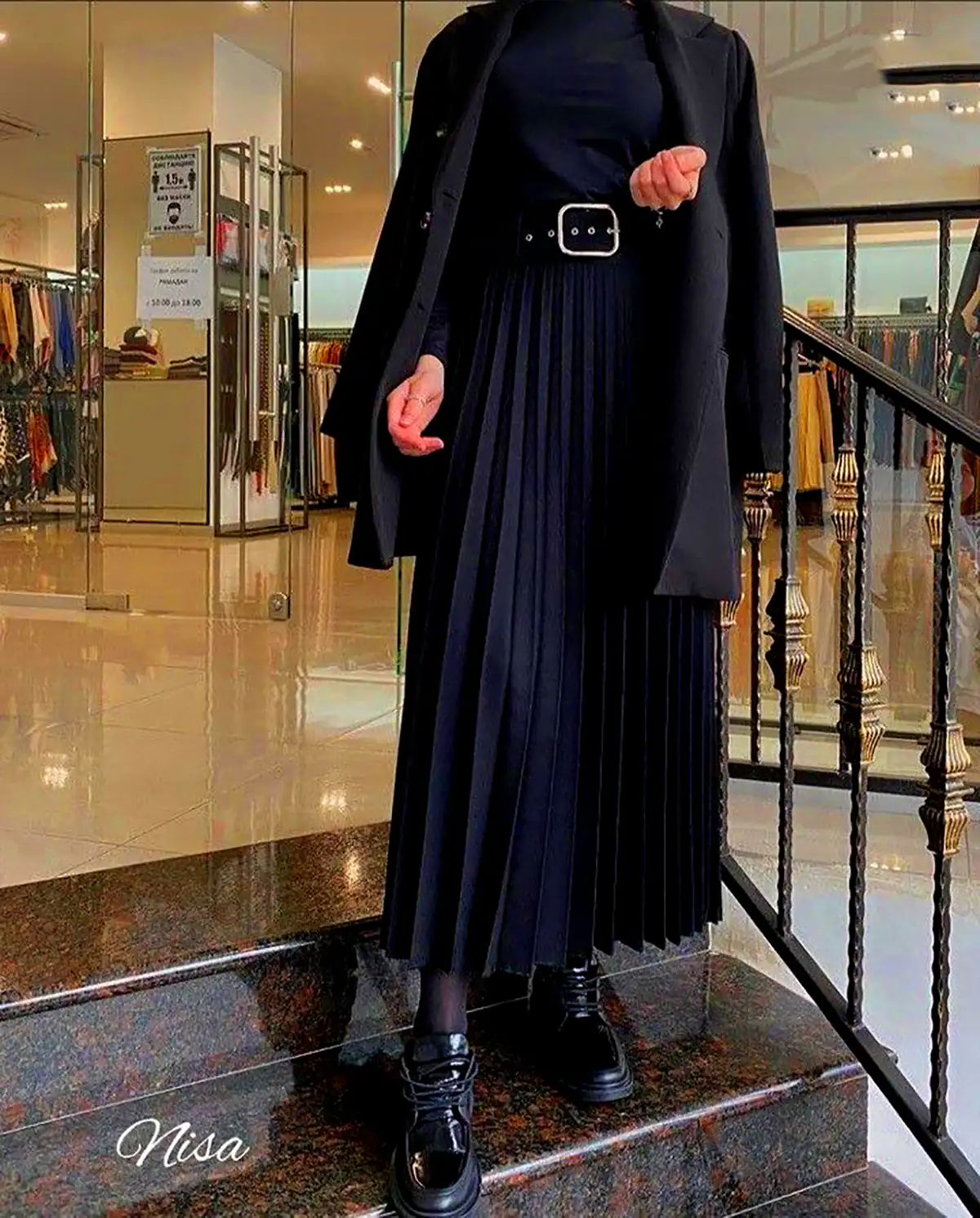 بلوز و دامن لاکچری