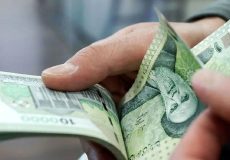 اعتراض قالیباف به افزایش حقوق 20 درصدی کارمندان