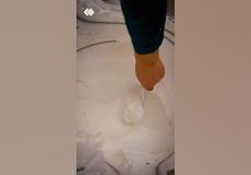 پخت کیک تولد چند ده متری به مناسبت یک روز خاص در مشهد