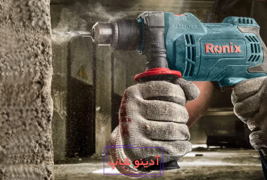 سوراخکاری روی بتن با دریل رونیکس