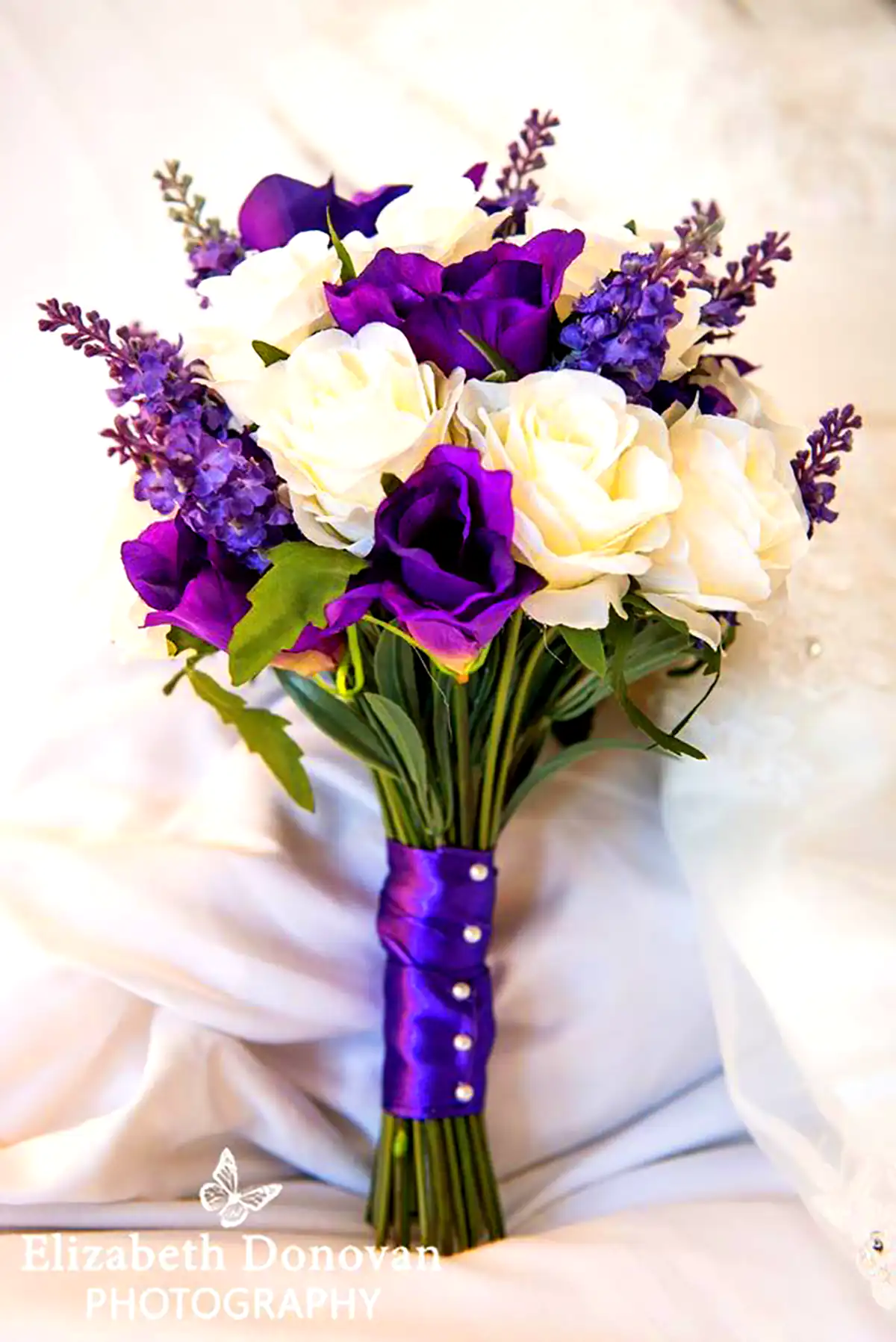 دسته گل رنگی عروس