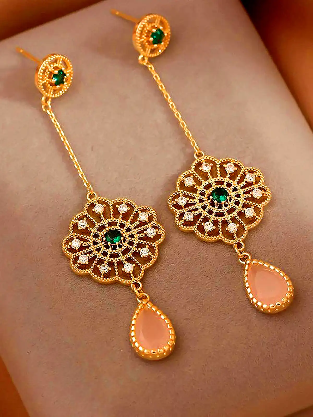 گوشواره باکلاس طلا