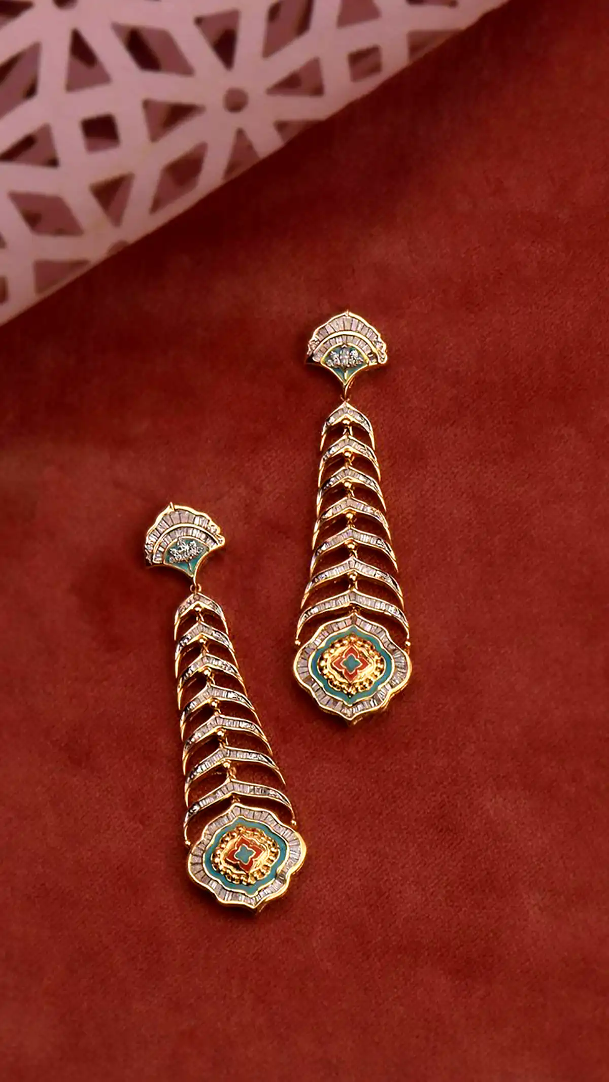 گوشواره باکلاس طلا