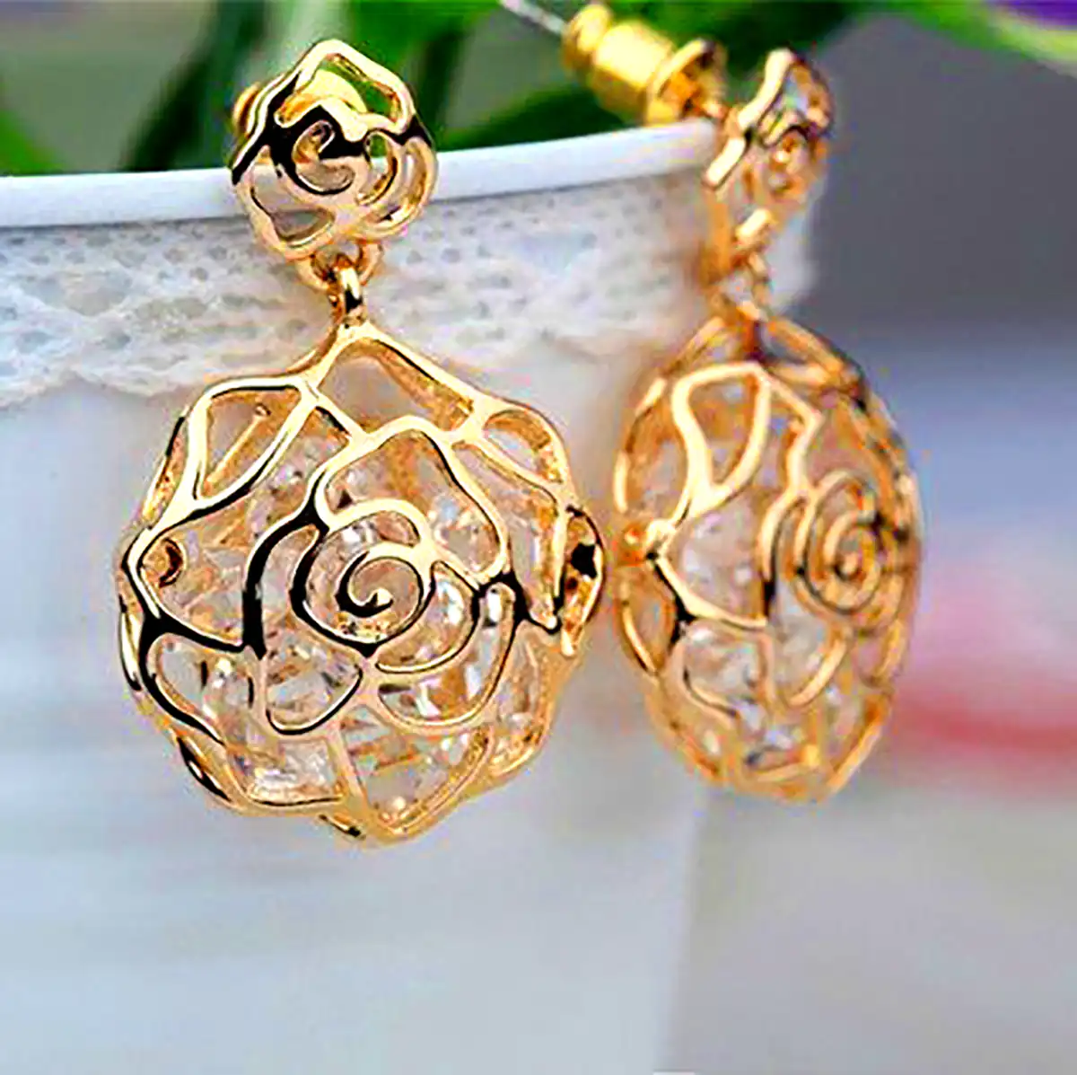 گوشواره کلاسیک طلا زنانه