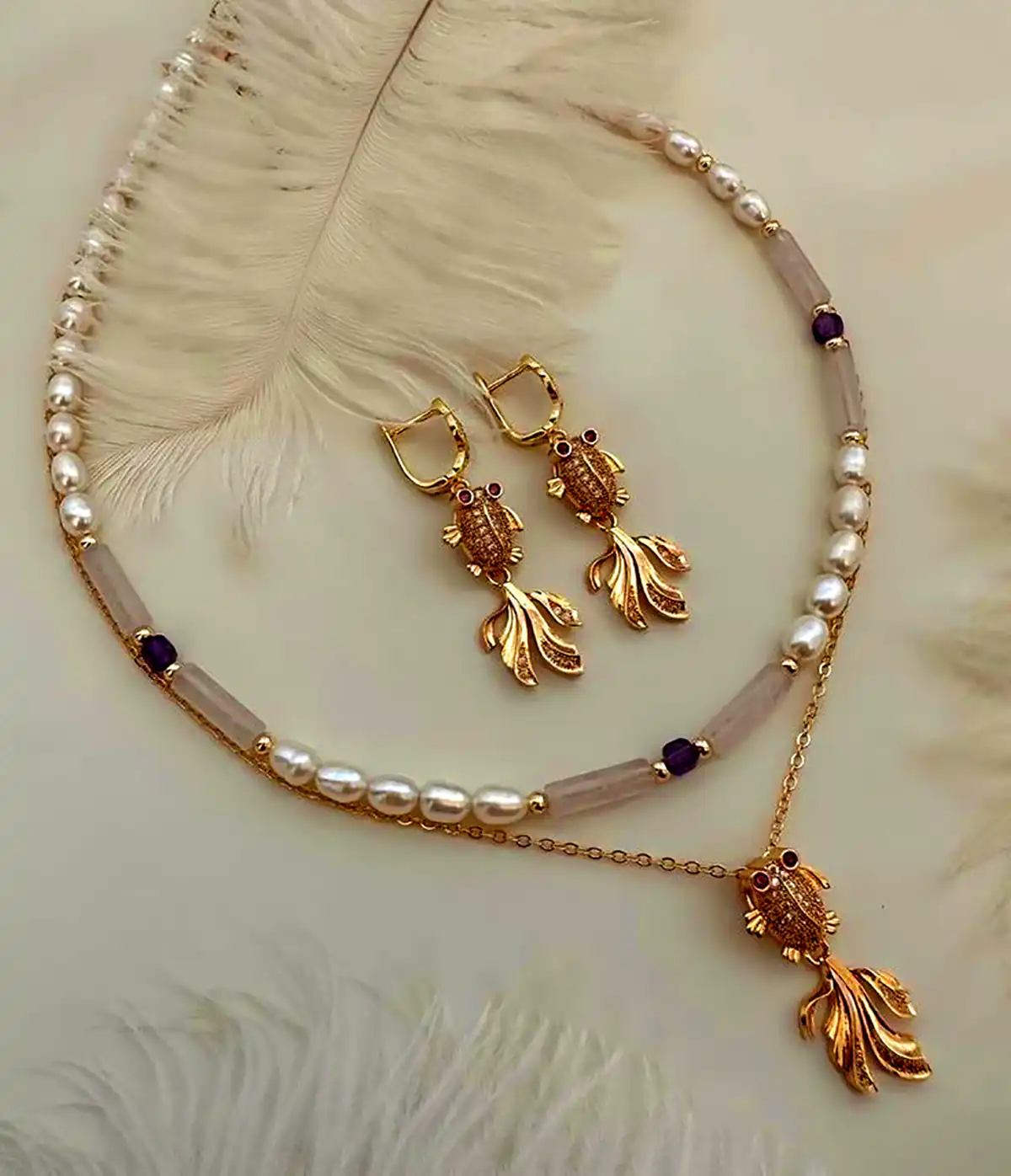 گردنبند مدرن و خاص سنگی