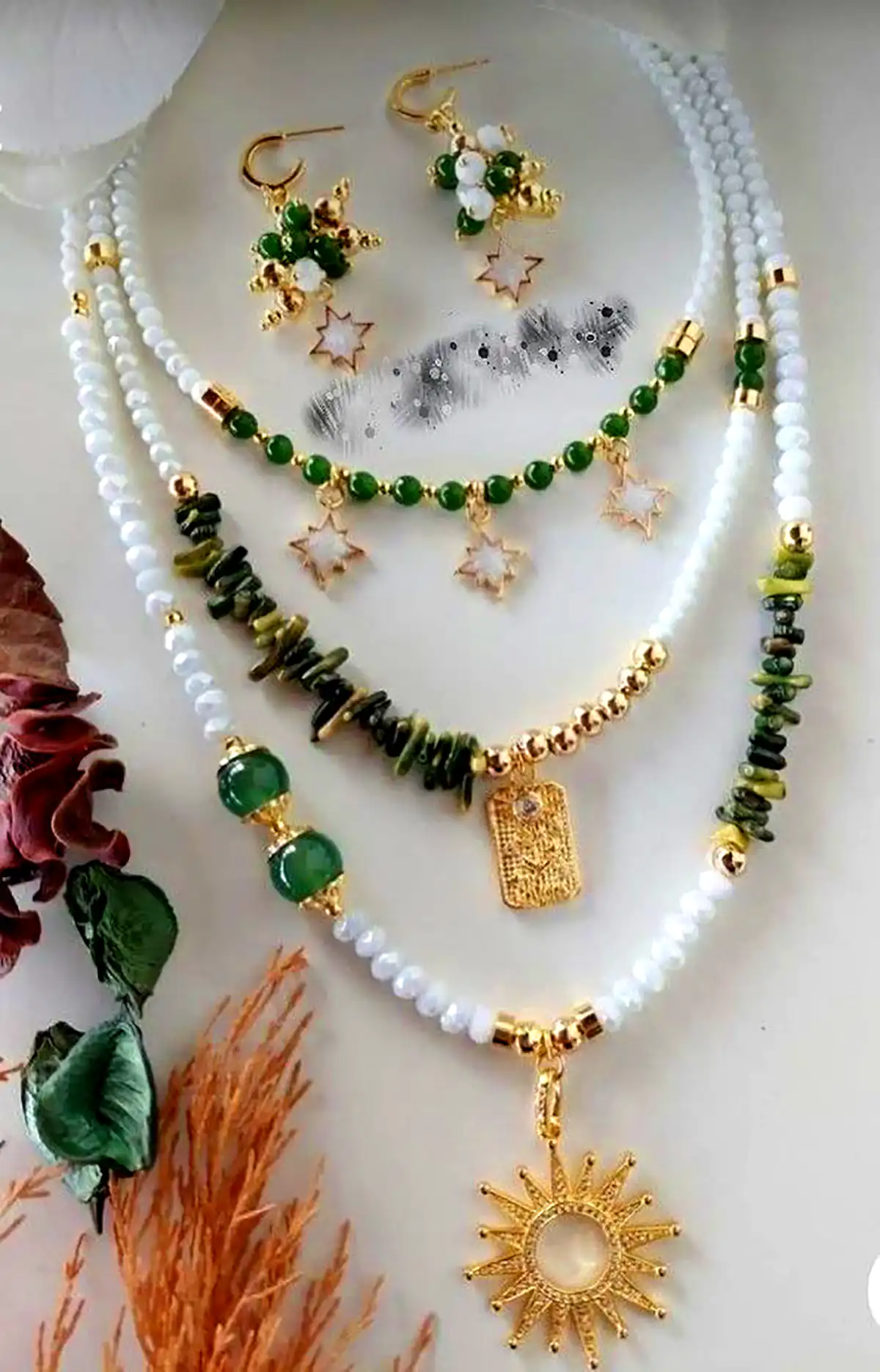 گردنبند مدرن و خاص سنگی