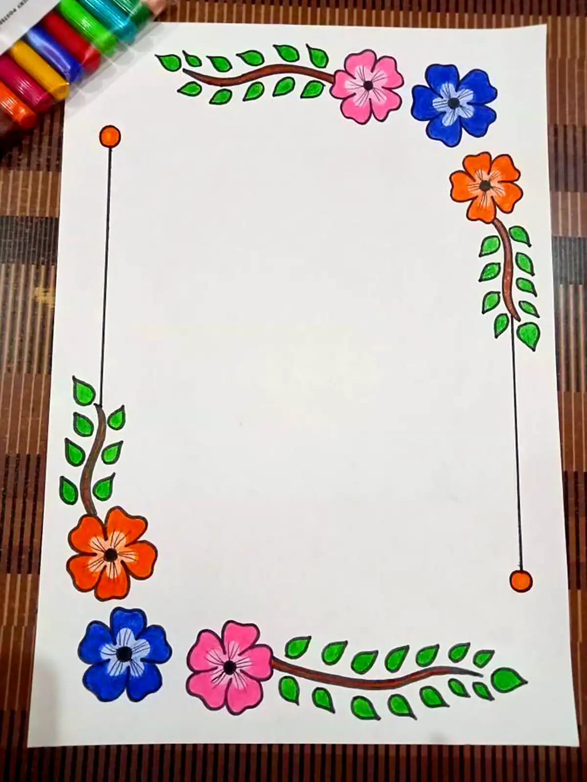 حاشیه ساده برای دفتر مشق